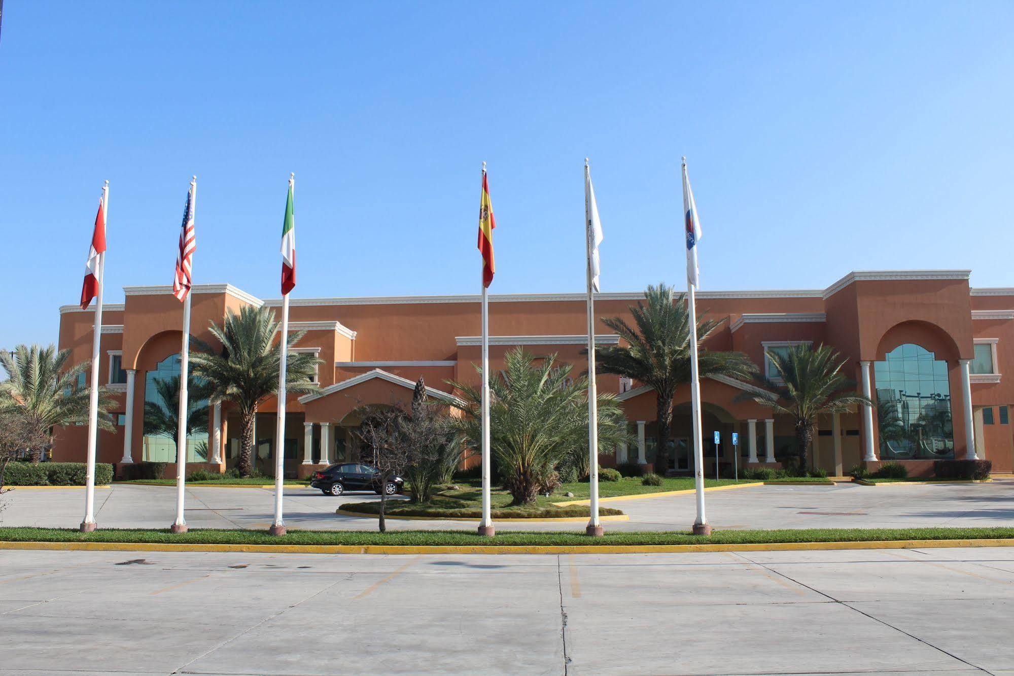 Comfort Inn Monterrey Norte Exterior photo